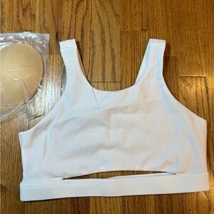 Shefit Performance White Women's sports bra Top with removable pads - new - M